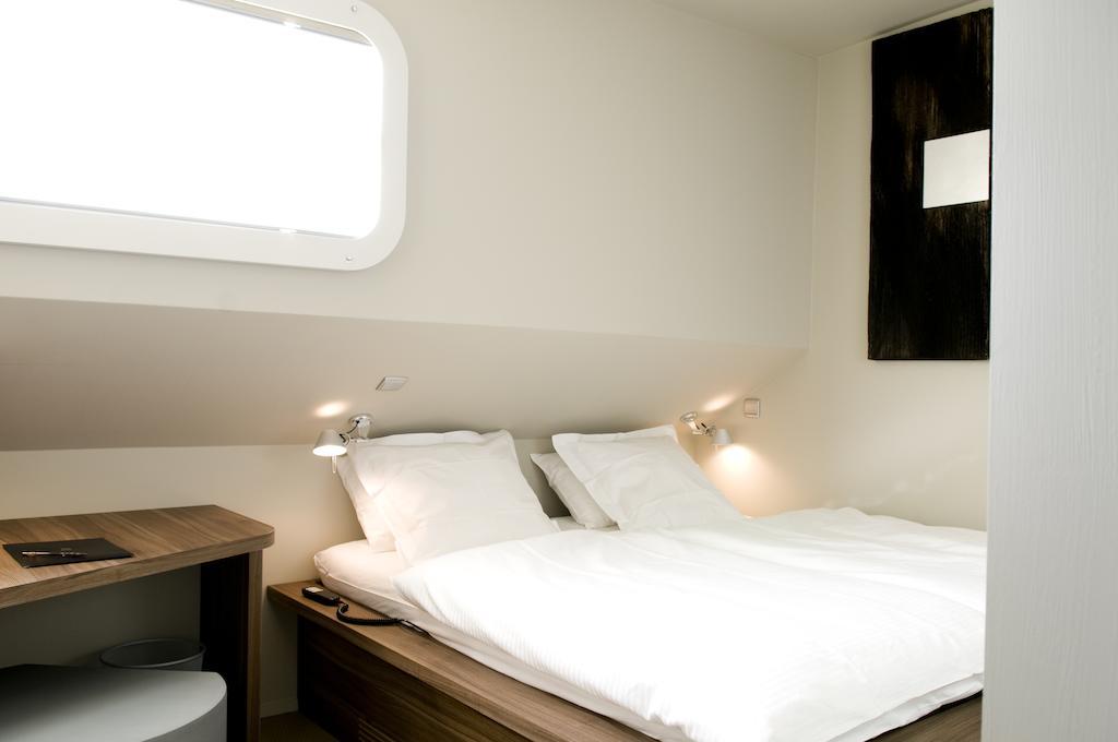 B&B Droomboot Уденбург Номер фото